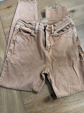 a.n.a High-Waist Cropped Raw-Hem Jeans in Tan